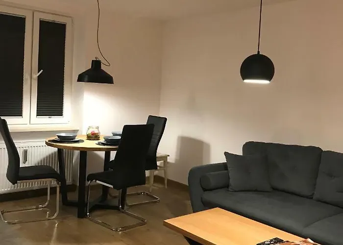 דירה 45m2 8km Do Katowic שלאדז'